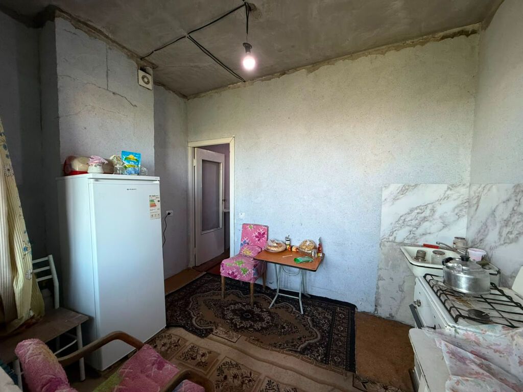 1 комната, 39 м², Восток-5 мкр 105 серия, 9 этаж, Требуется ремонт: фото 3