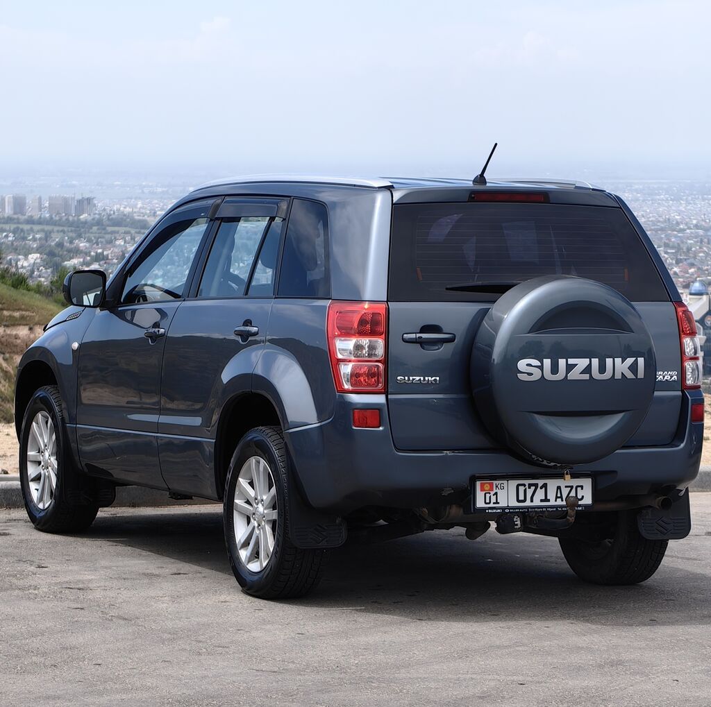 Suzuki Grand Vitara: 2008 г., 2 л, Автомат, Бензин, Кроссовер: фото 5