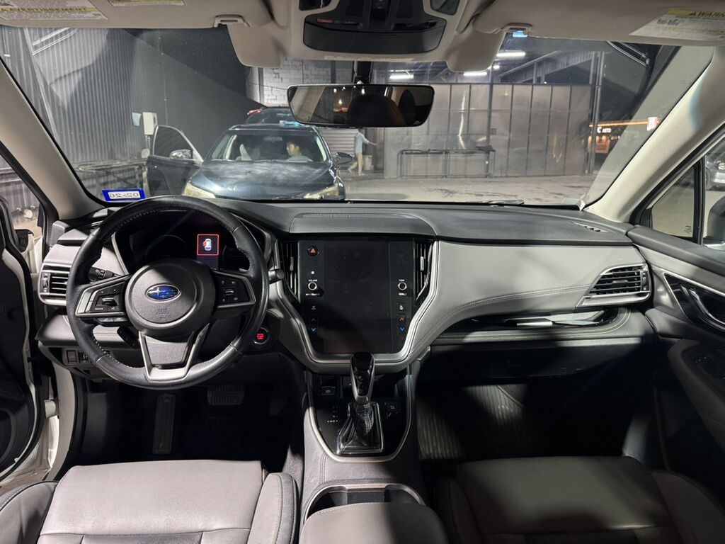 Subaru Outback: 2021 г., 2.4 л, Автомат, Бензин, Универсал: фото 8