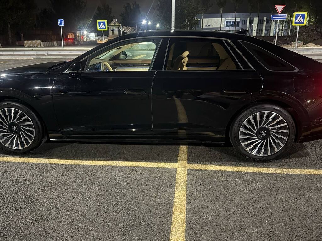 Hyundai Grandeur: 2023 г., 1.6 л, Гибрид, Седан: фото 3