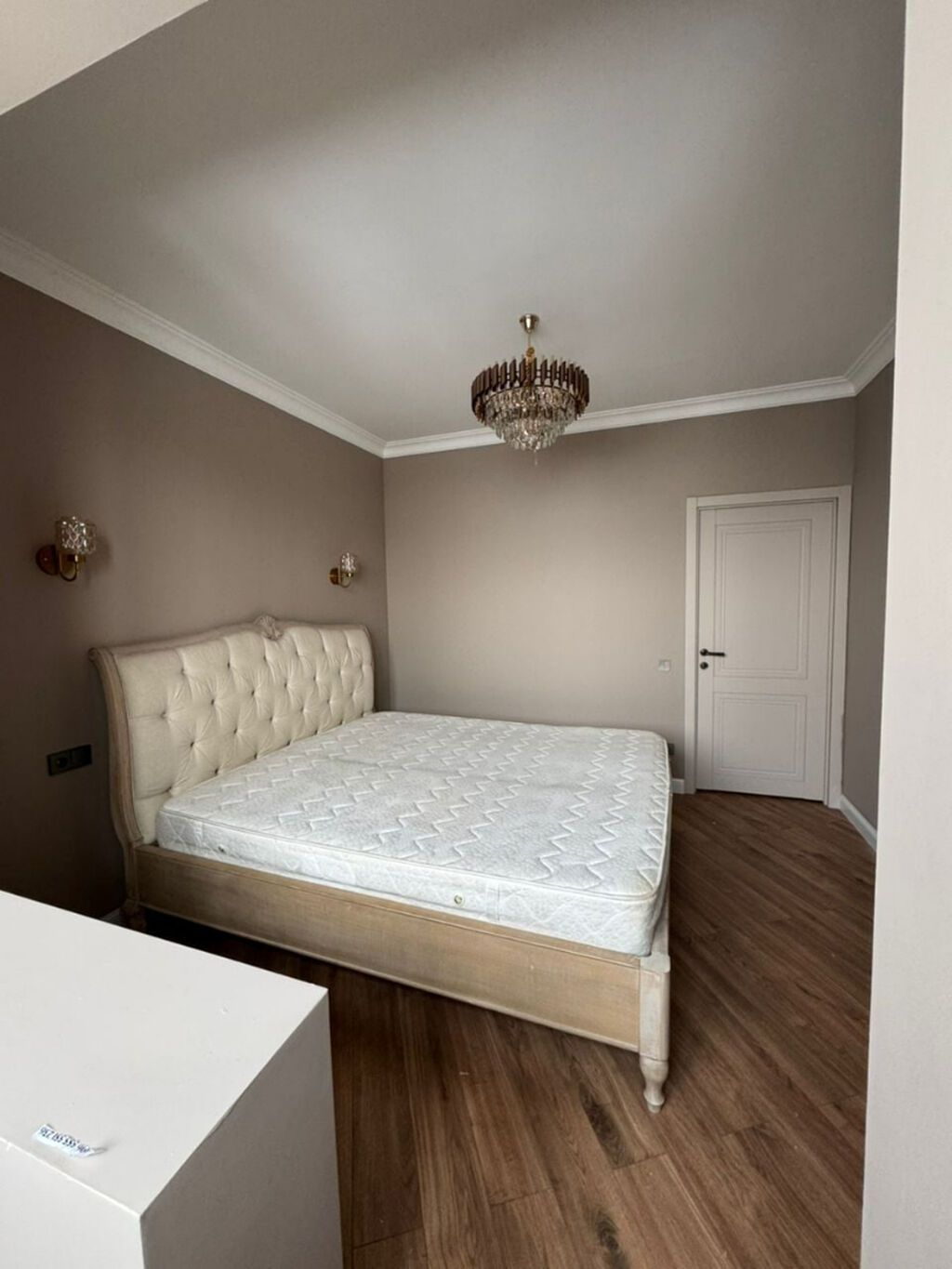 2 комнаты, 60 м², 12 мкр 106 серия улучшенная, 7 этаж, Дизайнерский ремонт: фото 2