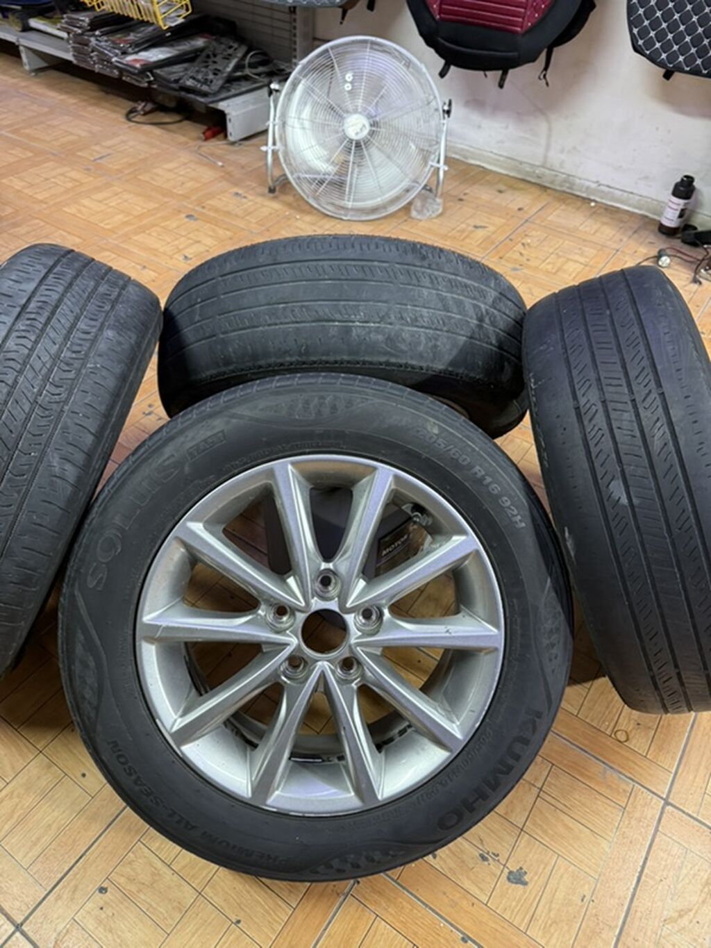 Колеса в сборе 205 / 65 / R 16, Лето, Б/у, Комплект, Легковые, Литые, отверстий - 5: фото 2