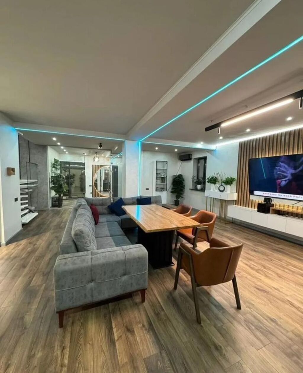 450 м², 5 комнат: фото 4