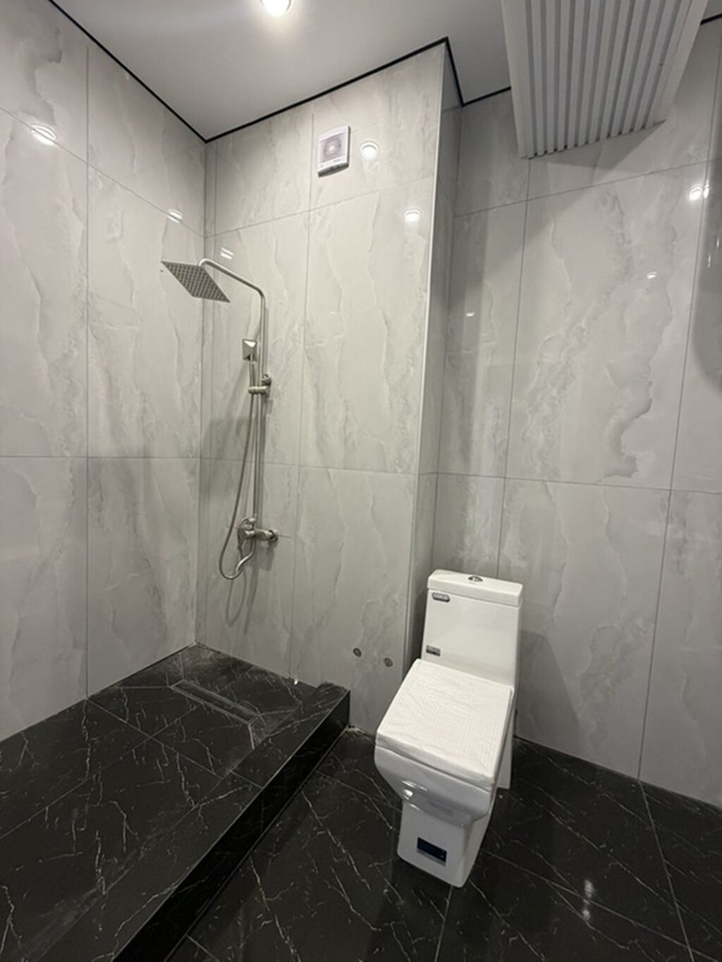 1 комната, 43 м², Пишпек Элитка, 13 этаж, Дизайнерский ремонт: фото 6