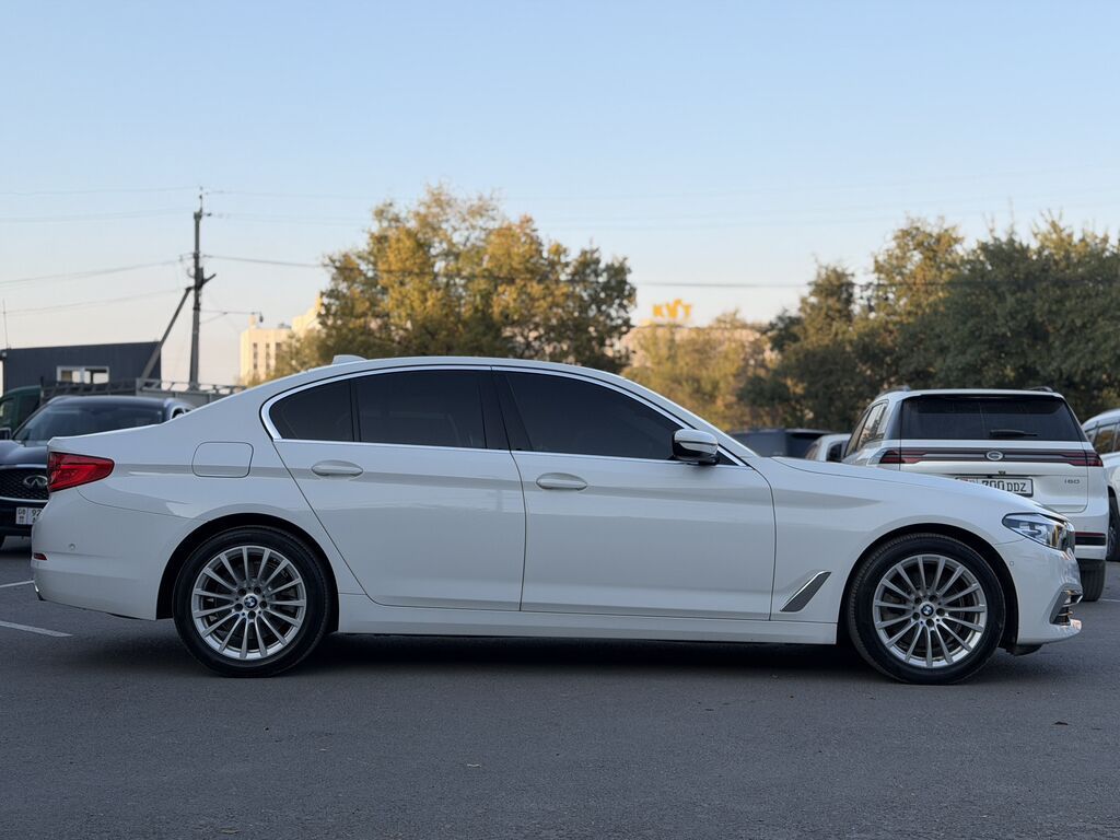 BMW 5 series: 2020 г., 2 л, Автомат, Бензин, Седан: фото 4