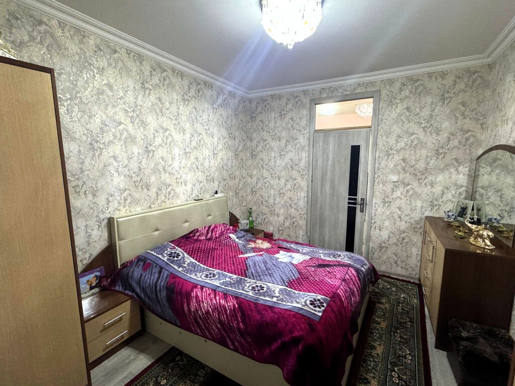 Qaraçuxurda 2 otaqlı köhnə tikili mənzil satılır, 65 m², 140 000 AZN, şəkil 3 / 12