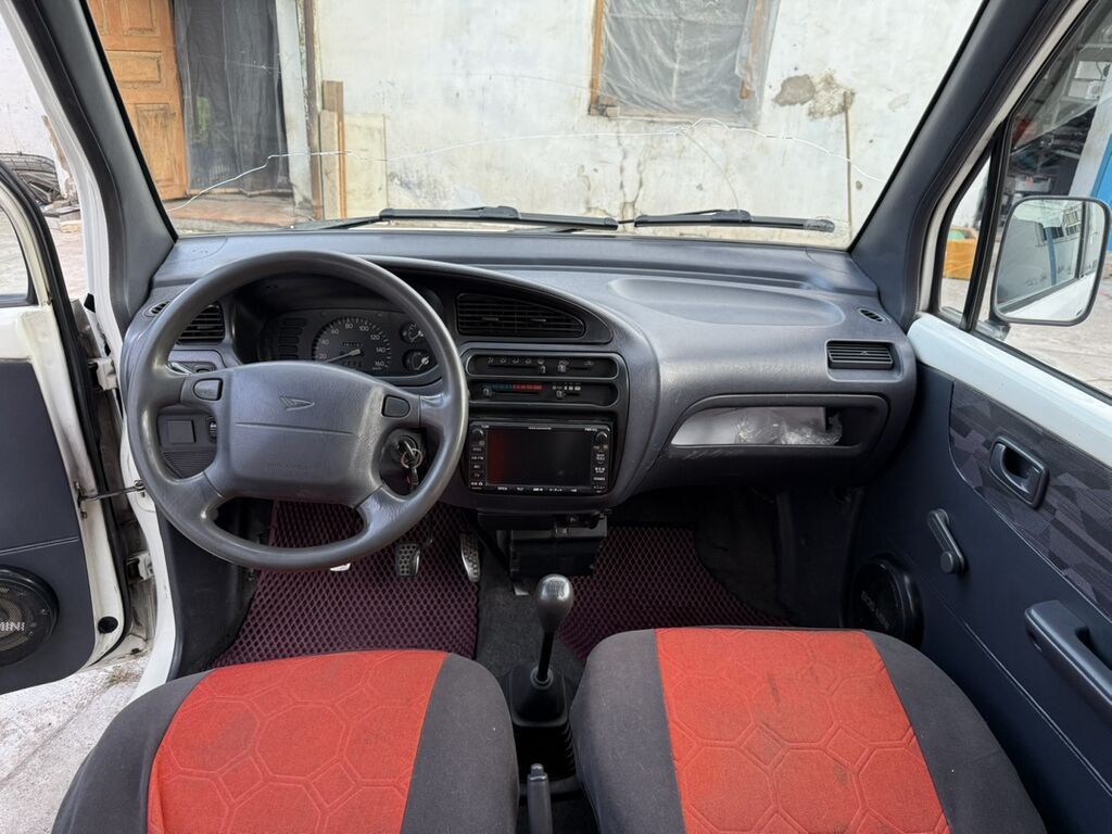 Daihatsu Move: 1999 г., 0.8 л, Бензин, Хэтчбэк: фото 6