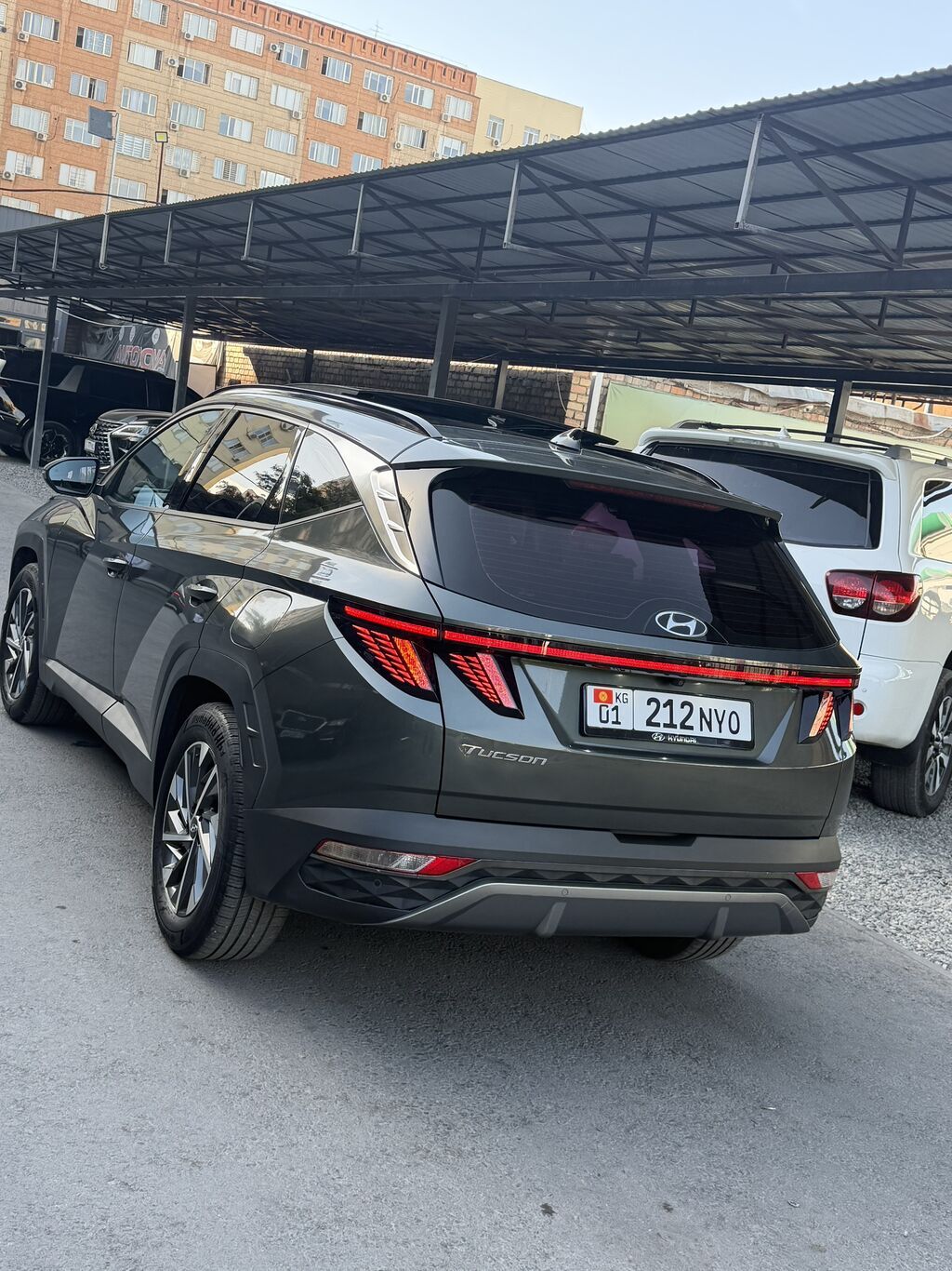 Hyundai Tucson: 2022 г., 1.6 л, Автомат, Гибрид, Кроссовер: фото 5
