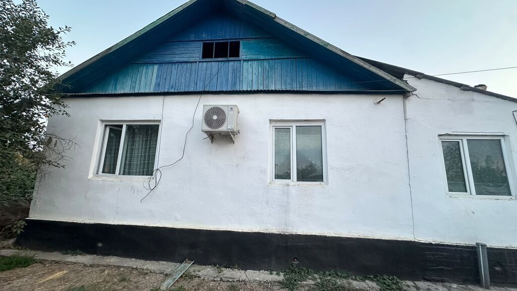 4 комнаты, 80 м², 9 соток, Бишкек, Сарбан с. Собственник