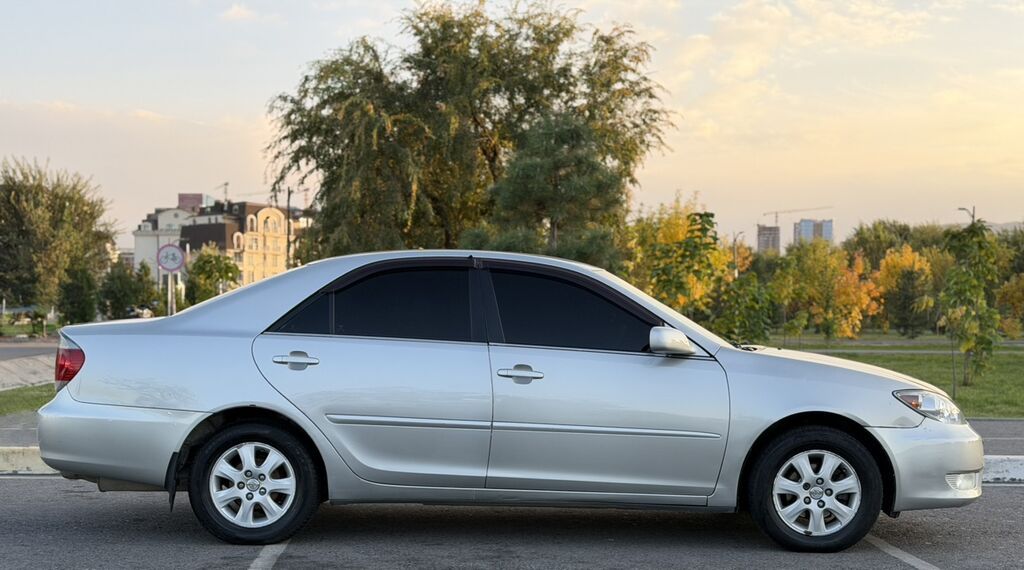 Toyota Camry: 2005 г., 2.4 л, Автомат, Газ, Седан: фото 7