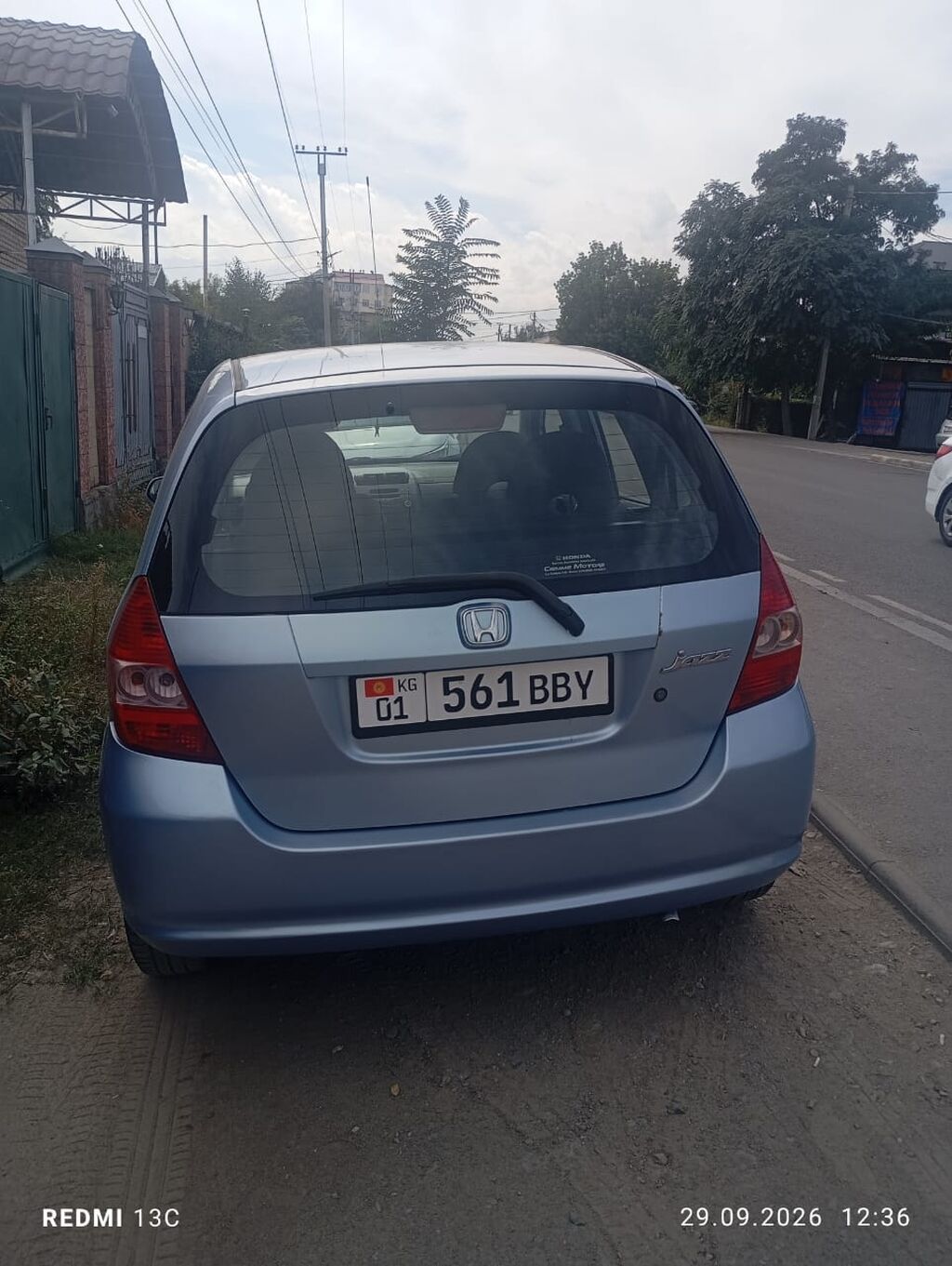 Honda Jazz: 2003 г., 1.3 л, Механика, Бензин, Хэтчбэк: фото 2