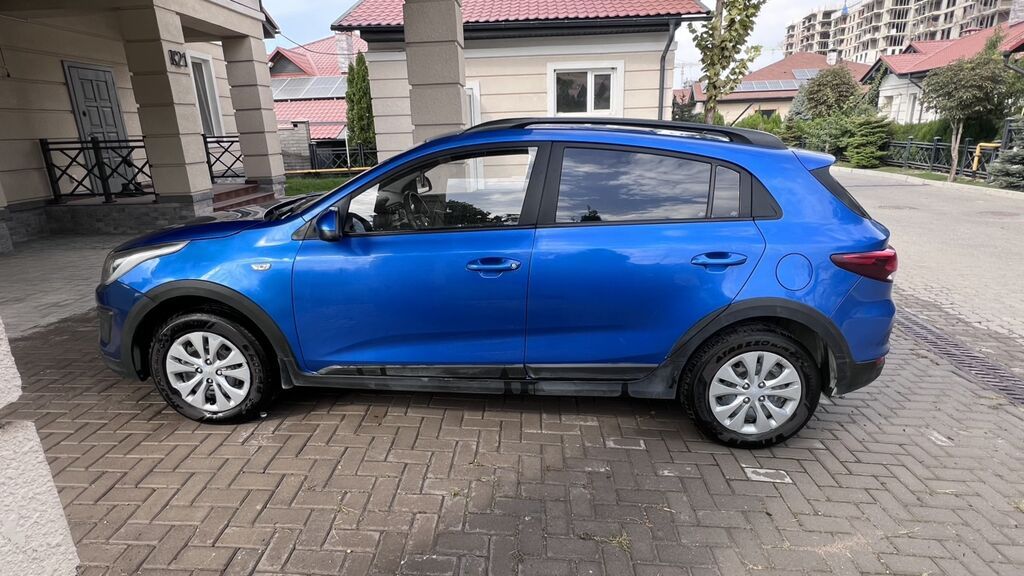 Kia Rio X-Line: 2020 г., 1.4 л, Автомат, Бензин, Хэтчбэк: фото 6