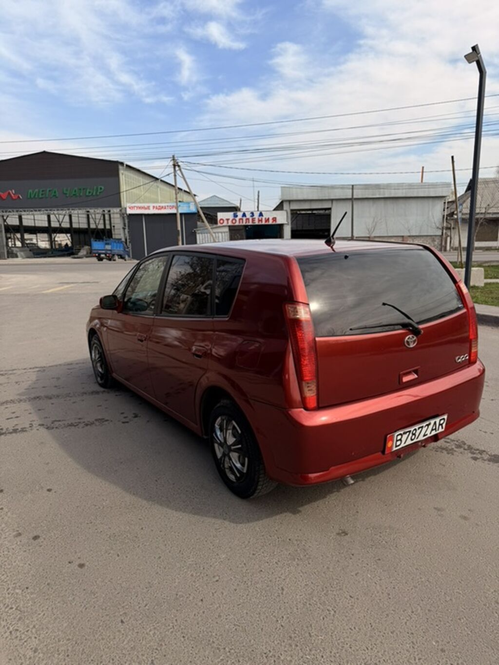 Toyota Raum: 2002 г., 1.8 л, Автомат, Бензин, Хэтчбэк: фото 8