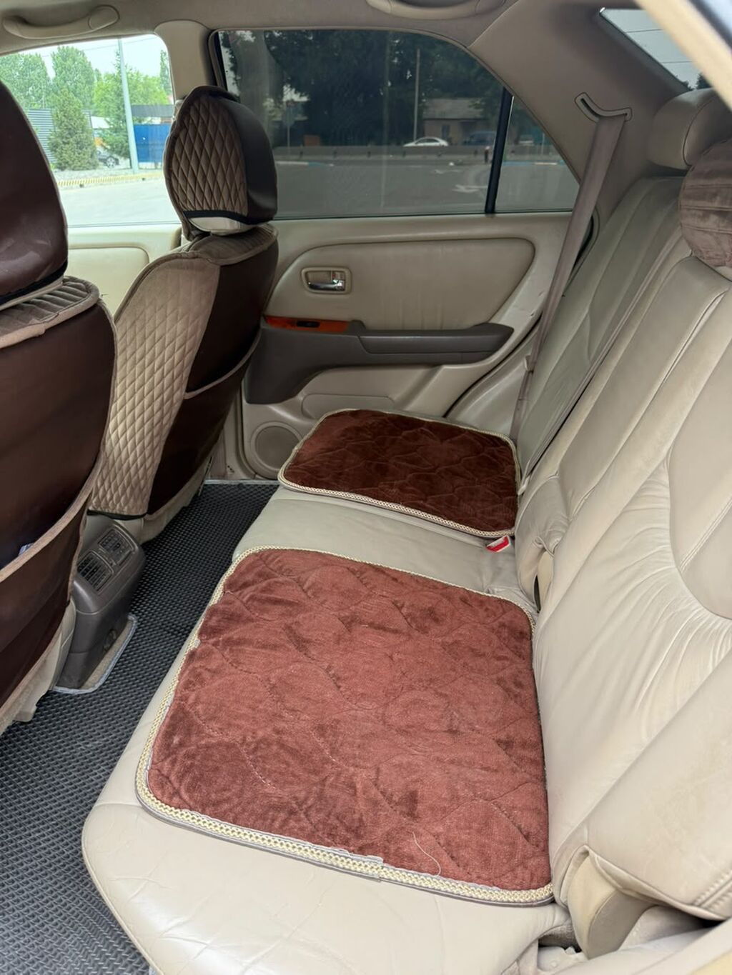 Lexus RX: 2002 г., 3 л, Автомат, Бензин, Кроссовер: фото 3