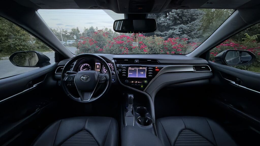 Toyota Camry: 2019 г., 2.5 л, Автомат, Бензин, Седан: фото 6