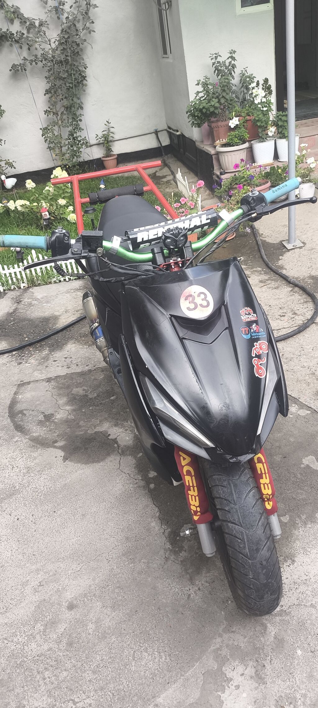 Тюнингованный скутер Beetle Bolt (150cc класс) - Агрессивный: фото 2