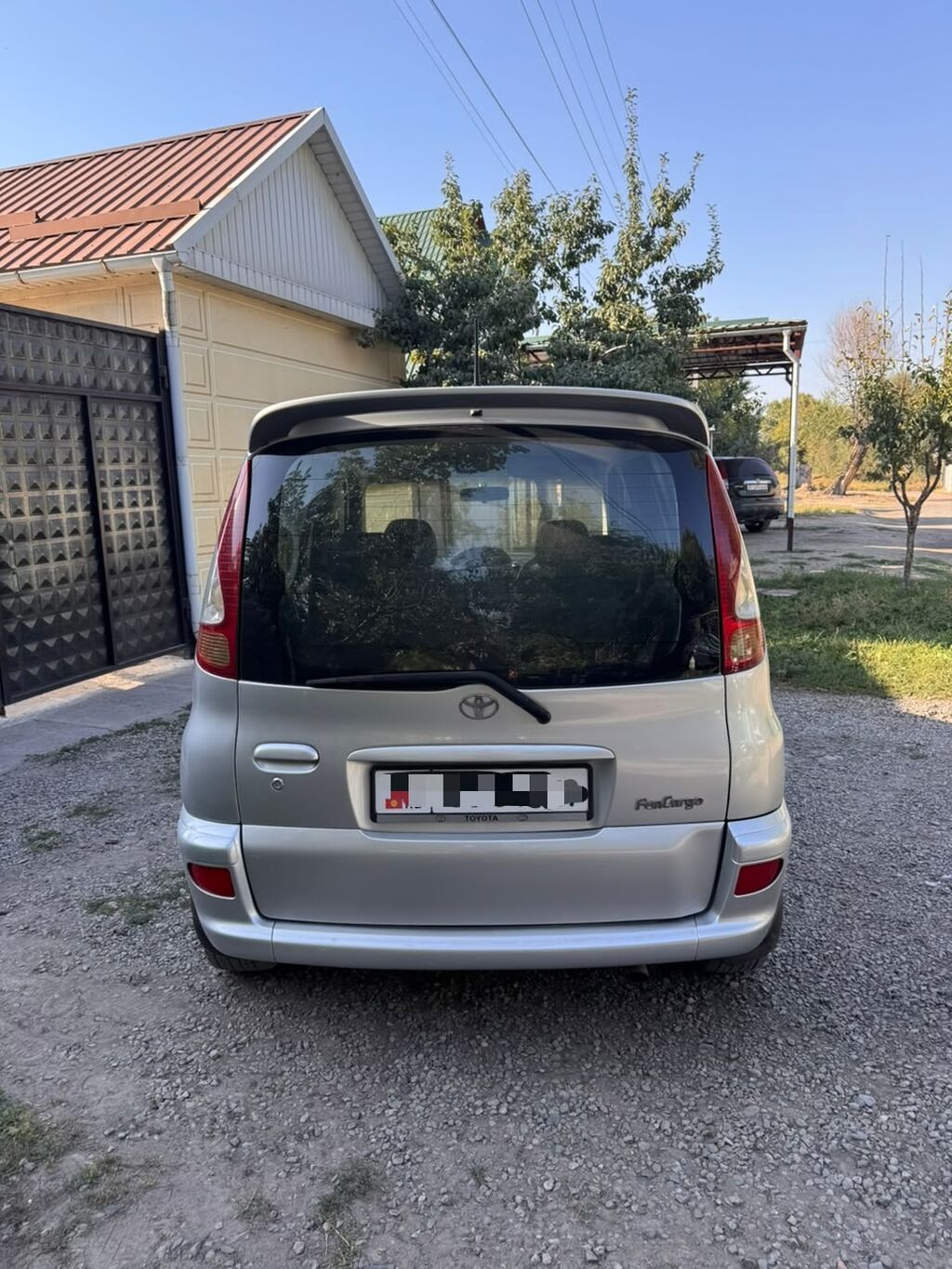 Toyota Funcargo: 2003 г., 1.3 л, Автомат, Бензин, Лифтбек: фото 7