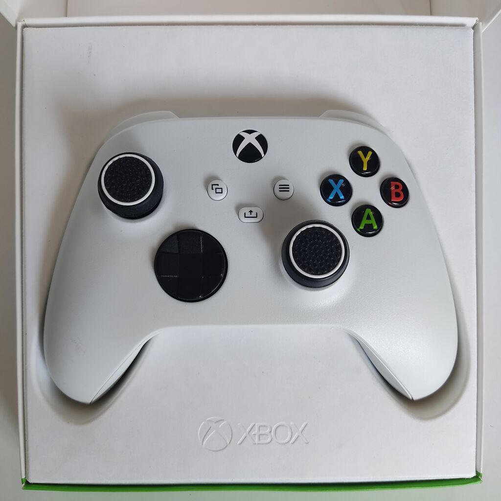 Xbox Series X / S Controller (Robot White) + аккумулятор и бонусы: фото 2