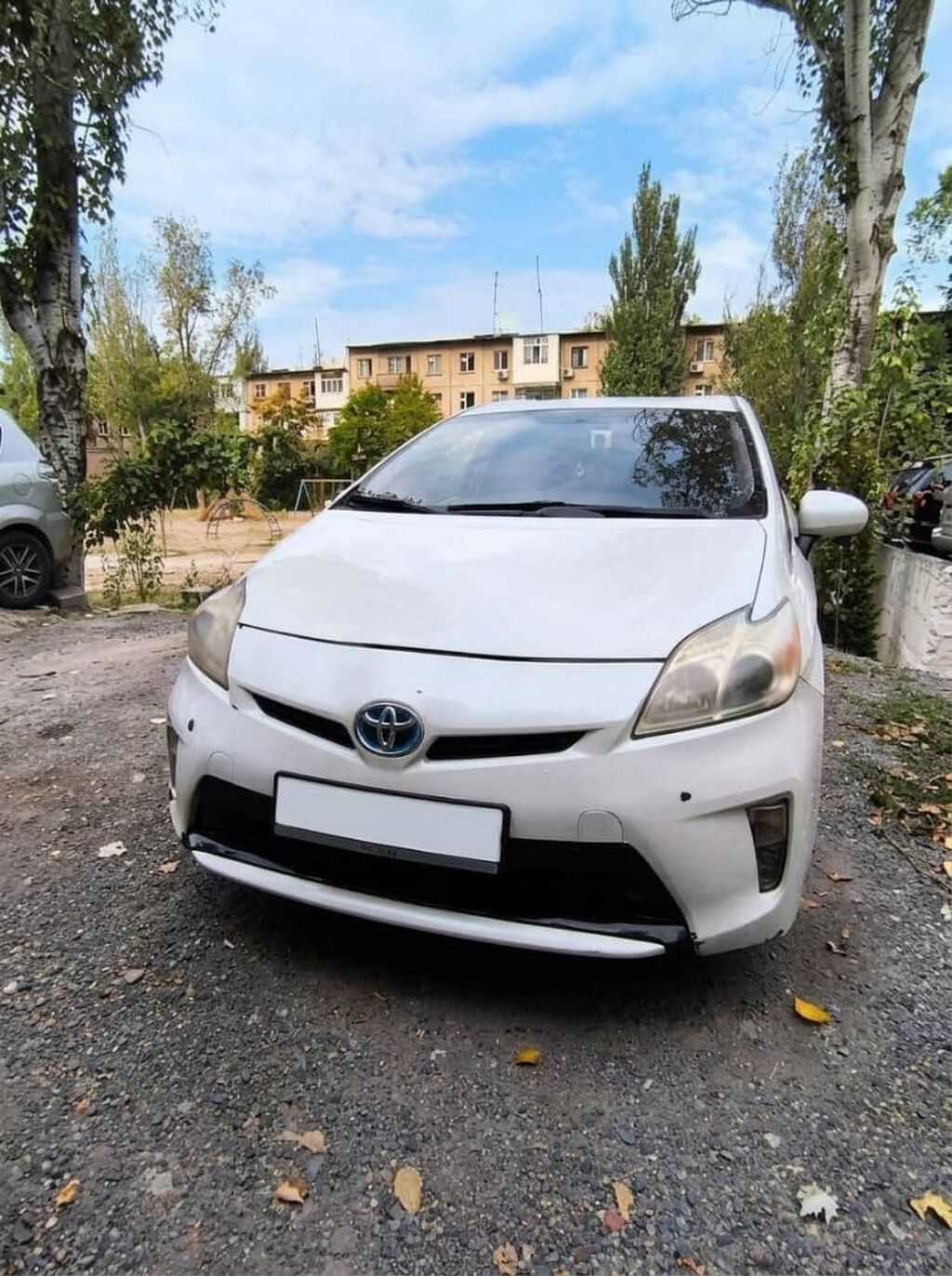 Toyota Prius: 2012 г., 1.8 л, Автомат, Гибрид, Хэтчбэк: фото 6