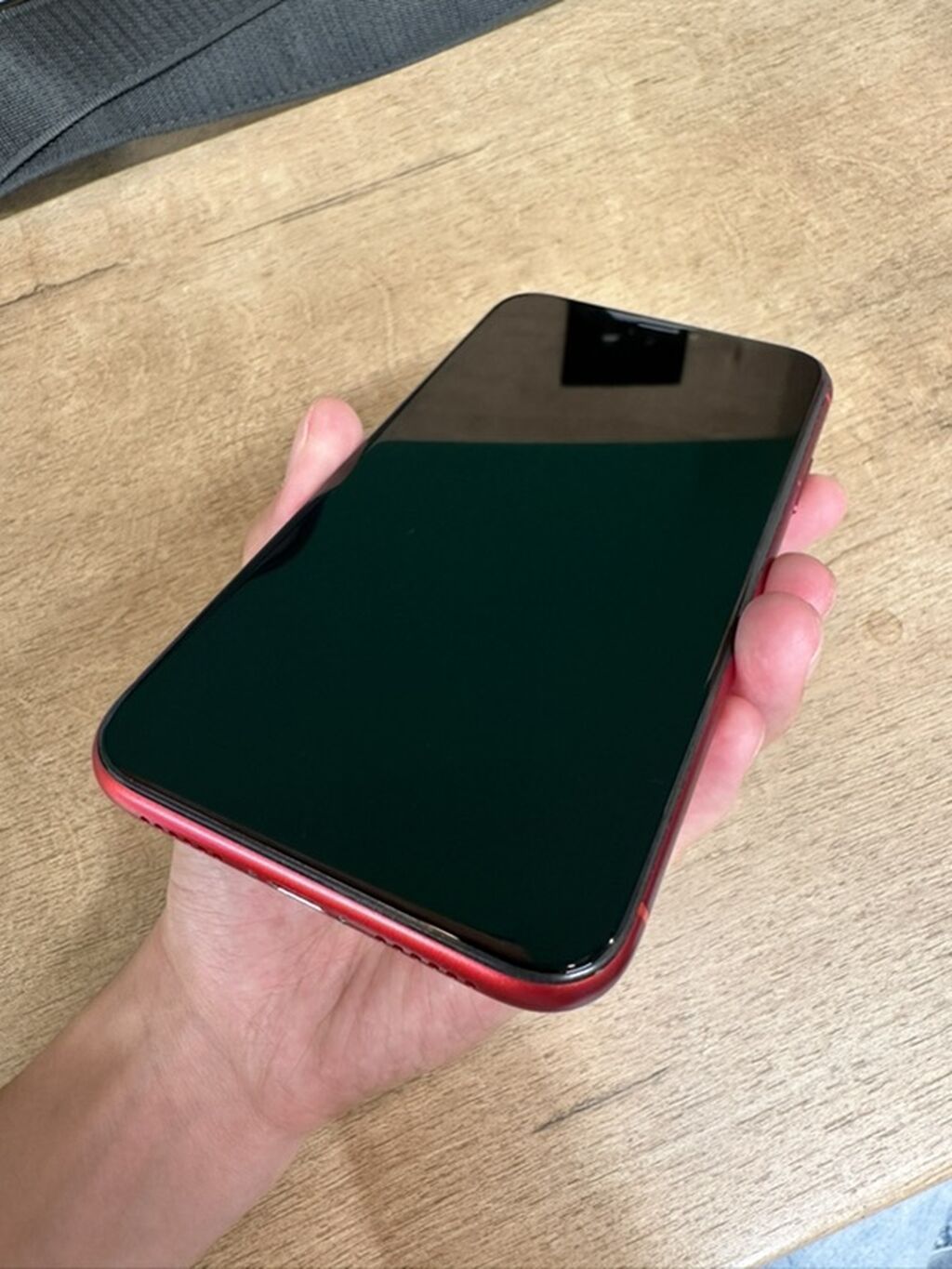iPhone XR 128 ГБ, красный, б/у, 76%: фото 4
