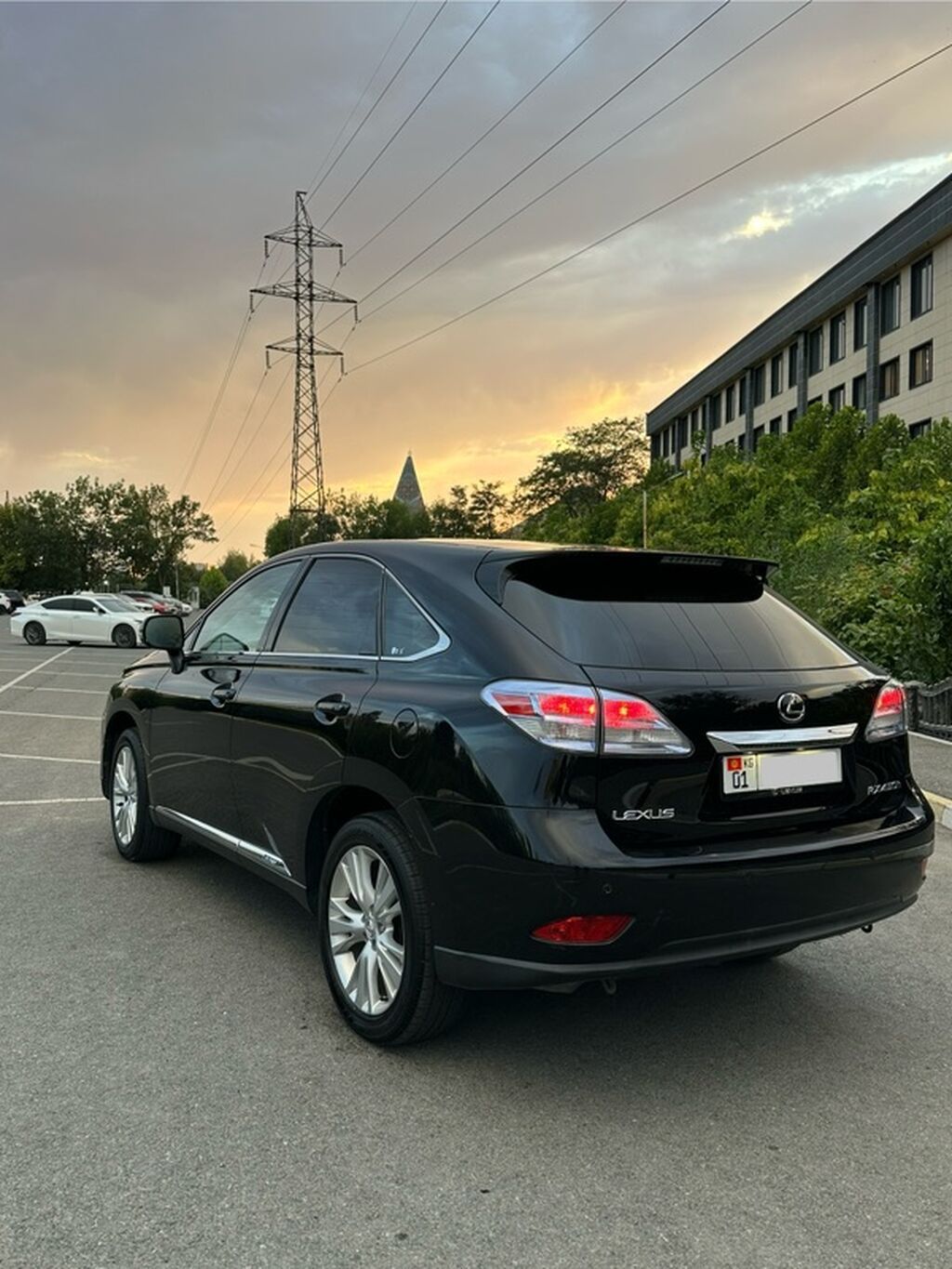 Lexus RX: 2011 г., 3.5 л, Автомат, Гибрид, Кроссовер: фото 7