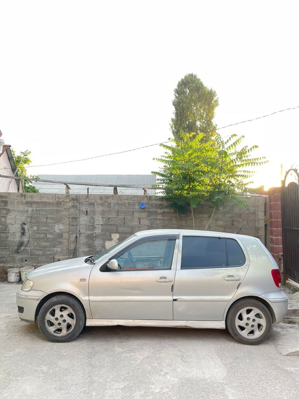 Volkswagen Polo: 2000 г., 1.4 л, Автомат, Бензин, Седан: фото 2