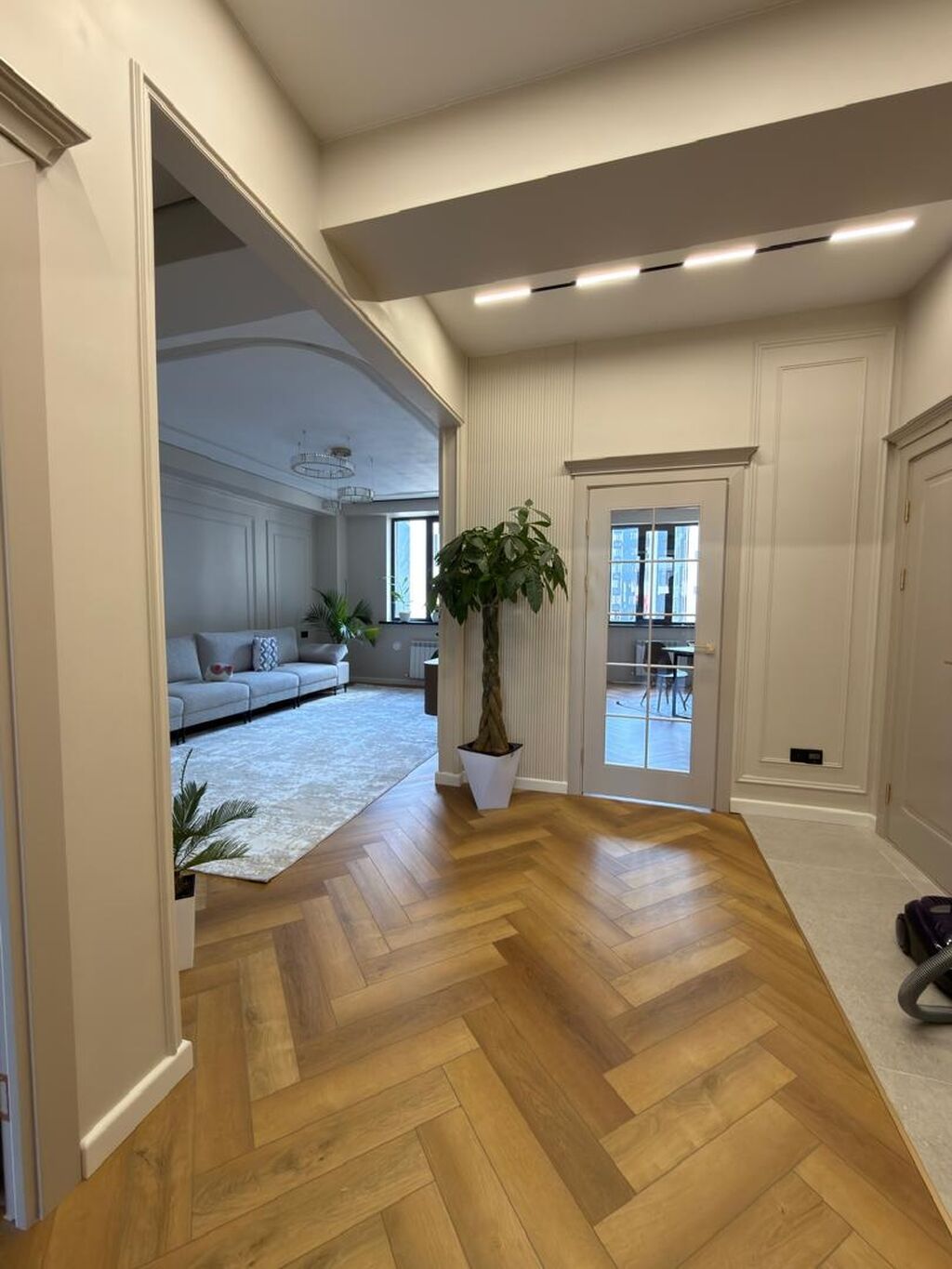 3 комнаты, 93 м², Тунгуч мкр Элитка, 6 этаж, Дизайнерский ремонт: фото 6