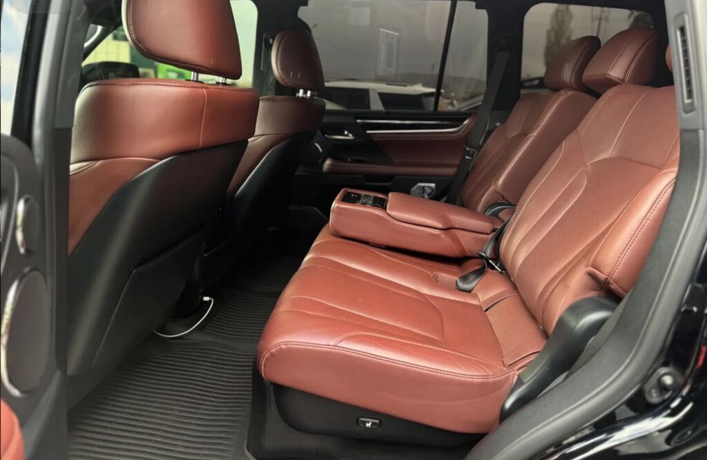 Lexus LX: 2021 г., 5.7 л, Автомат, Бензин, Внедорожник: фото 8