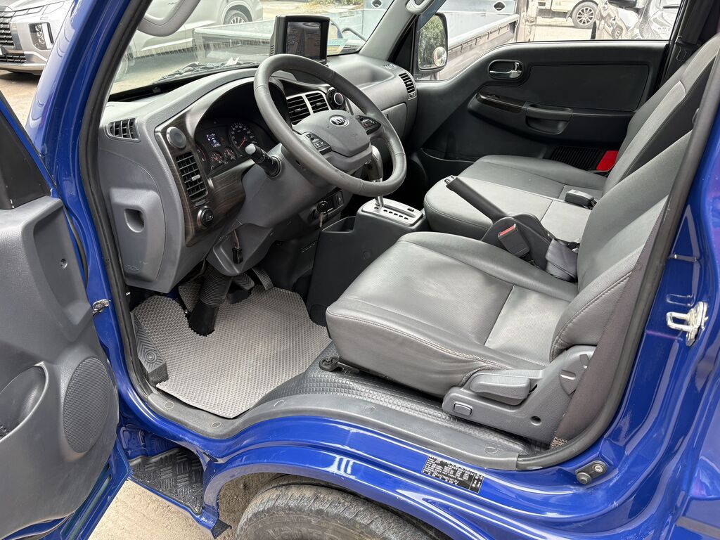 Hyundai Porter: 2019 г., 2.5 л, Автомат, Дизель, Бус: фото 6