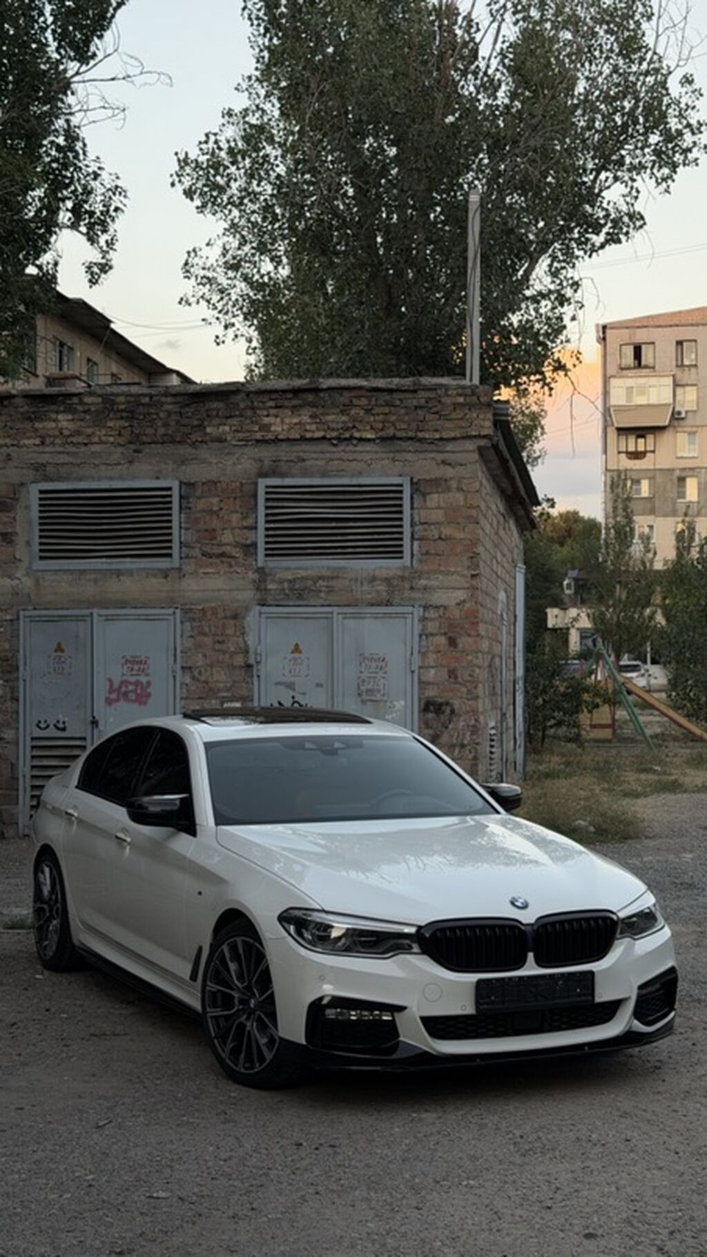 BMW 5 series: 2017 г., 2 л, Автомат, Бензин, Седан — фото 3