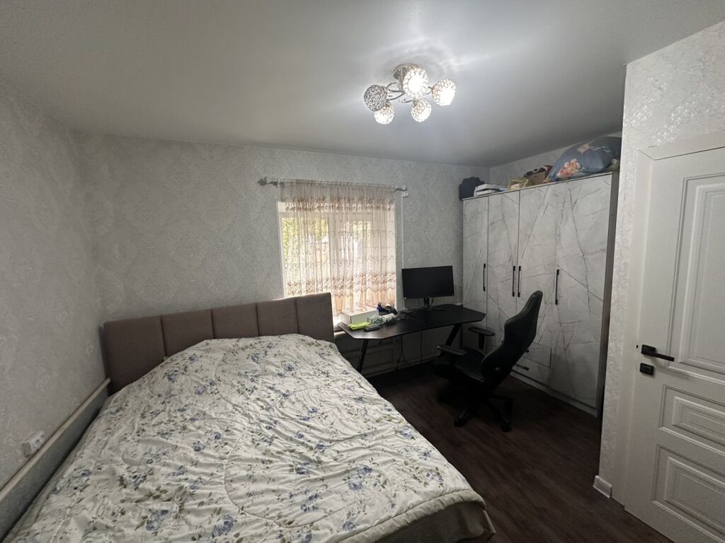 3 комнаты, 60 м², 3 соток, Бишкек, Пишпек: фото 6