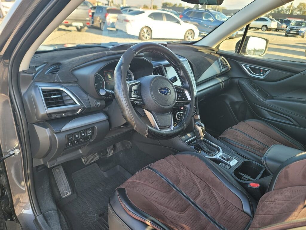 Subaru (интерьер, комплект) - Салон кроссовера Subaru: современная: фото 2