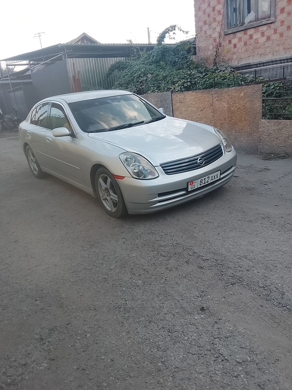 Nissan Skyline: 2003 г., Седан: фото 2