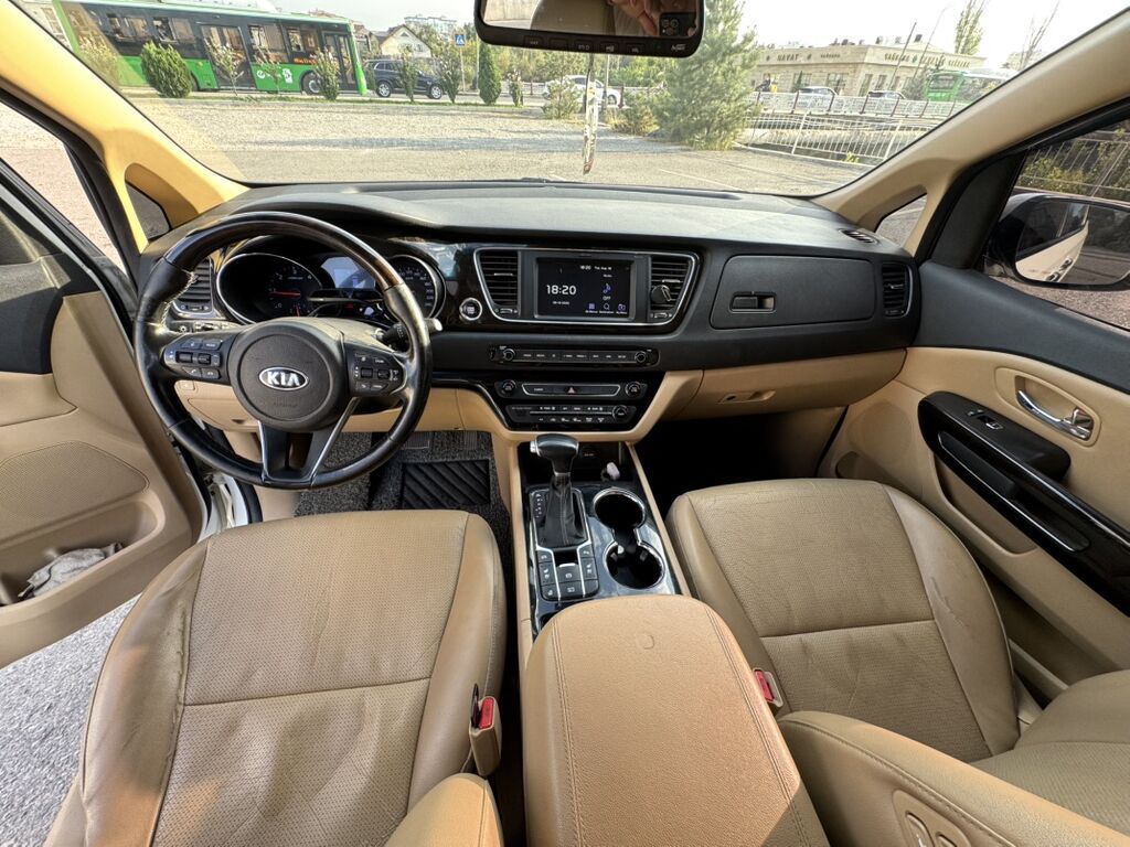 Kia Carnival: 2019 г., 2.2 л, Автомат, Дизель, Минивэн: фото 8