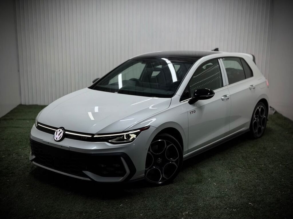 Volkswagen Golf GTI: 2024 г., 2 л, Бензин, Хэтчбэк: фото 2