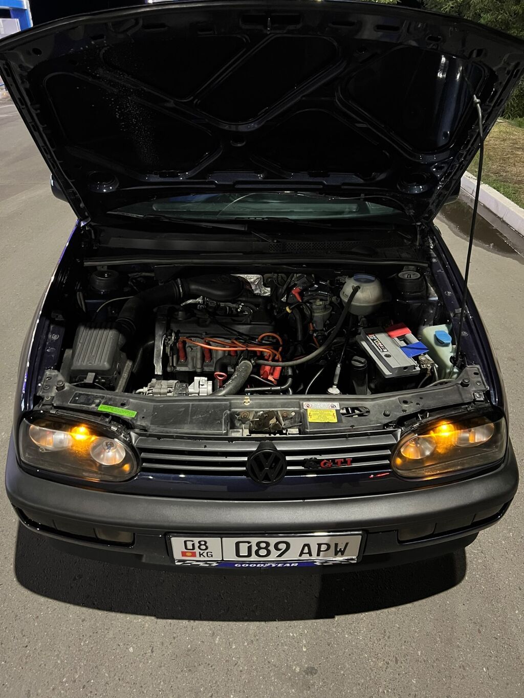 Volkswagen Golf: 1993 г., 1.8 л, Механика, Бензин, Хэтчбэк: фото 5