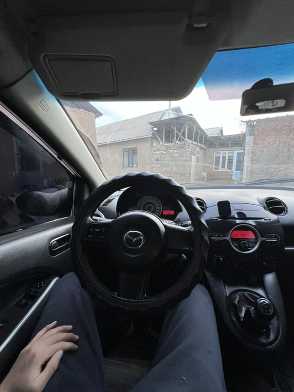 Mazda 3: 2008 г., Механика, Бензин, Хэтчбэк: фото 2