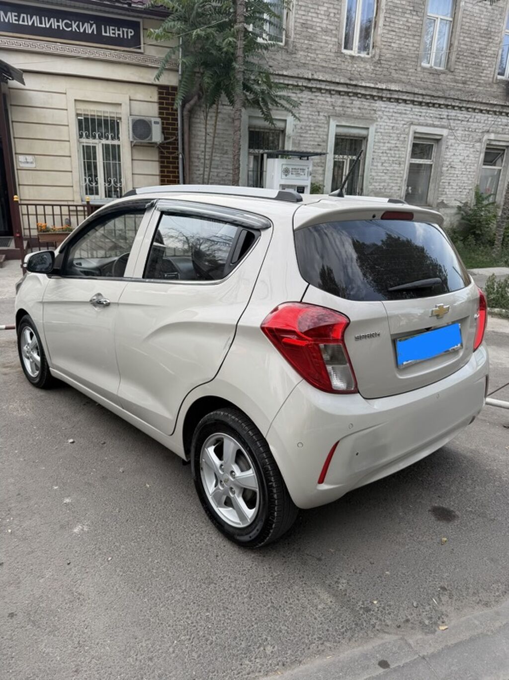 Chevrolet Spark: 2017 г., 1 л, Вариатор, Бензин, Хэтчбэк: фото 4