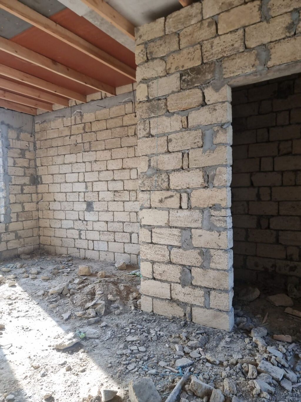 Novxanı, 149 kv. m, 4 otaqlı, Hovuzlu, Kanalizasiya, Qaz, Su