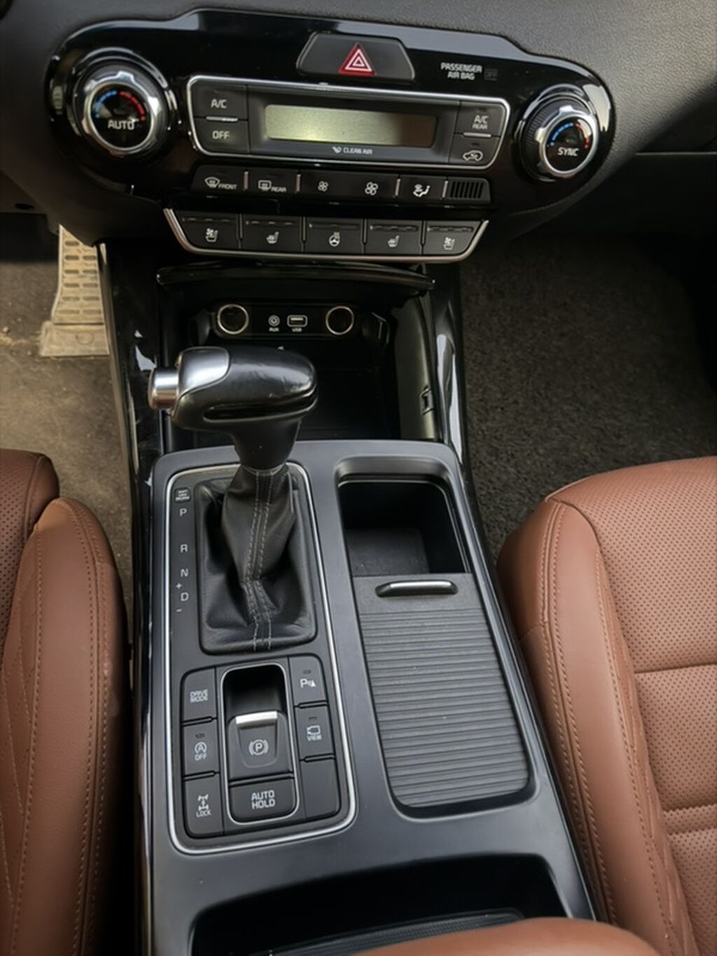 Kia Sorento: 2018 г., 2.2 л, Автомат, Дизель, Кроссовер: фото 8