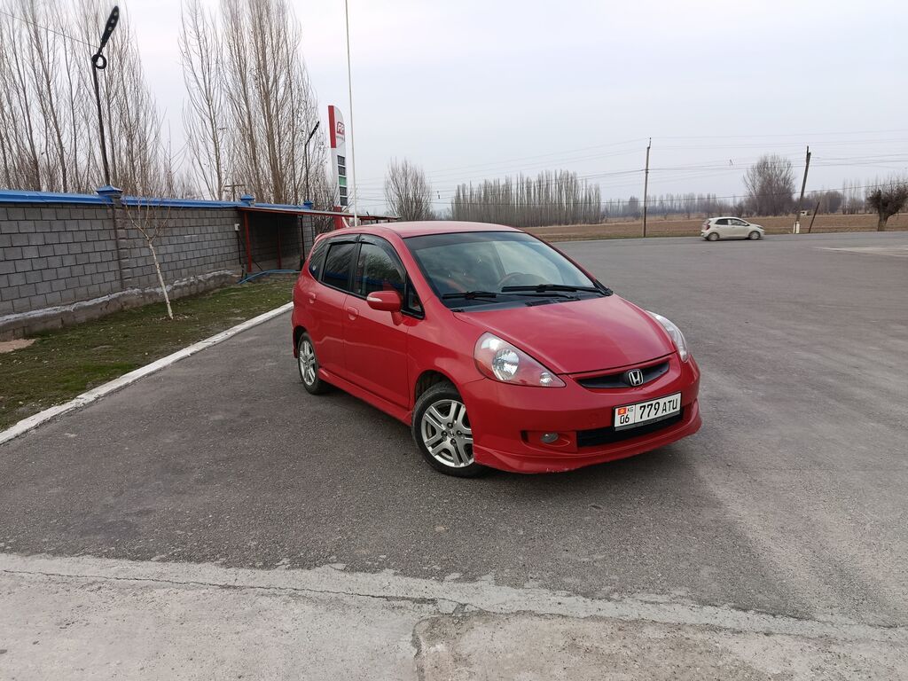 Honda Fit: 2007 г., 1.5 л, Автомат, Бензин, Хэтчбэк: фото 7