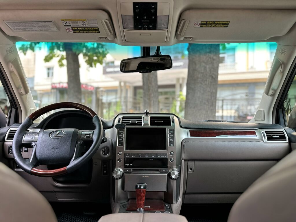 Lexus GX: 2010 г., 4.6 л, Автомат, Бензин, Внедорожник: фото 5