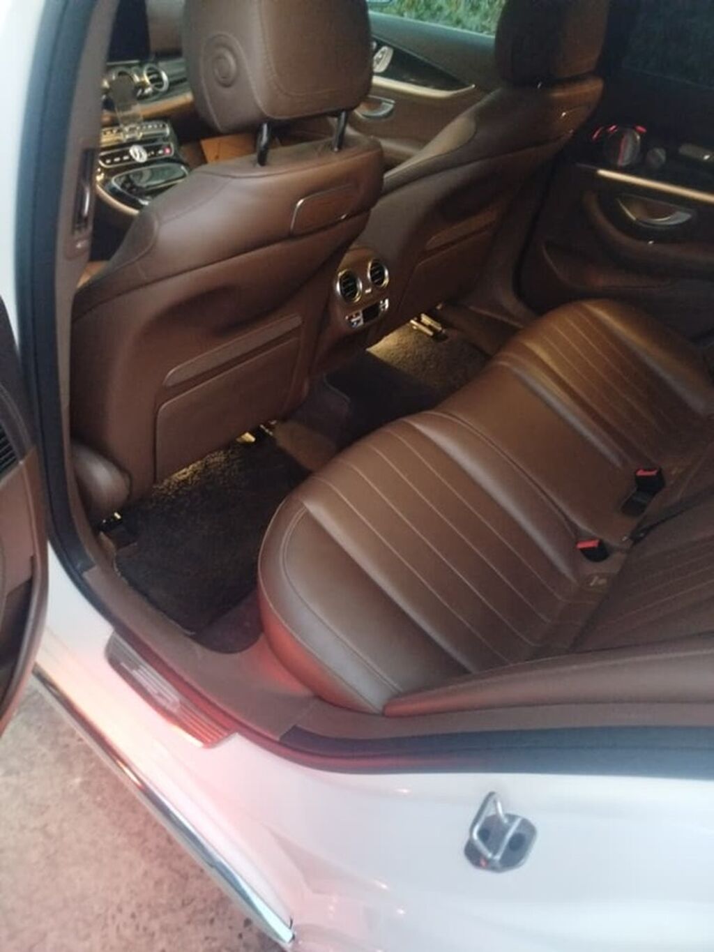 Mercedes-Benz E-Class: 2019 г., 3 л, Автомат, Бензин, Седан: фото 8