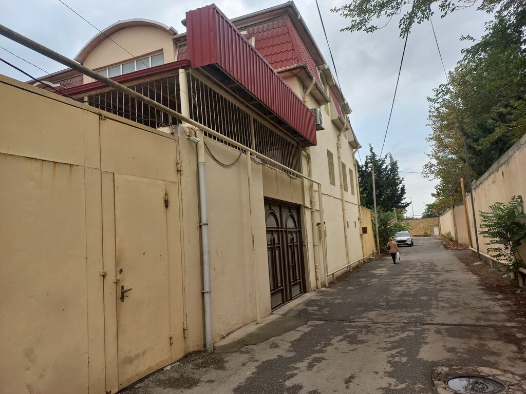 50 kv. m, 3 otaqlı, İnternet, Qaz, İşıq