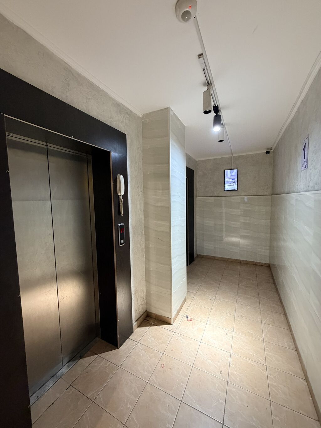 3 комнаты, 80 м², 7 мкр Элитка, 6 этаж, Евроремонт: фото 7