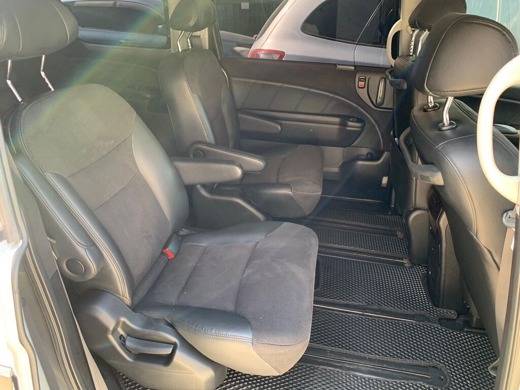 Honda Elysion: 2011 г., 3.5 л, Автомат, Бензин, Минивэн: фото 6