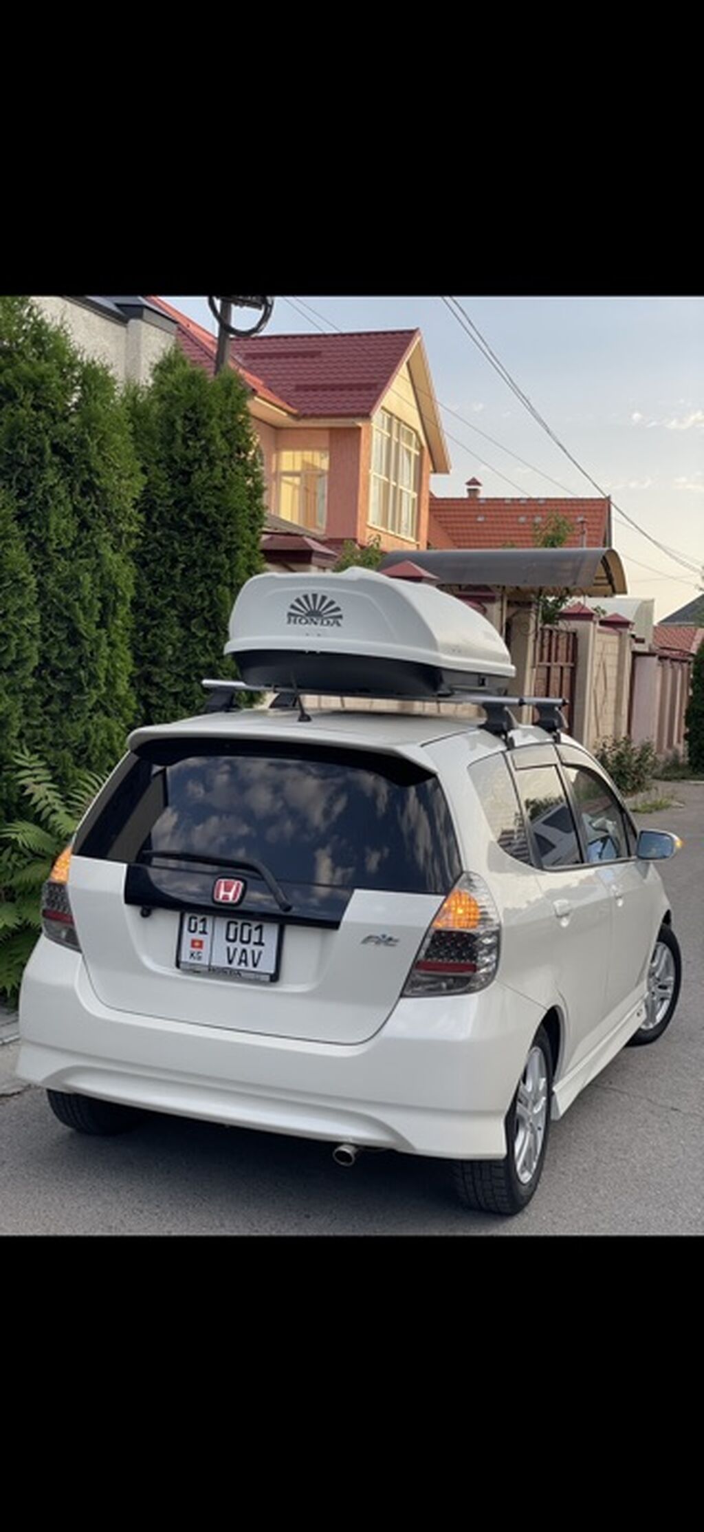 Honda Fit: 2005 г., 1.5 л, Автомат, Бензин, Хэтчбэк: фото 4