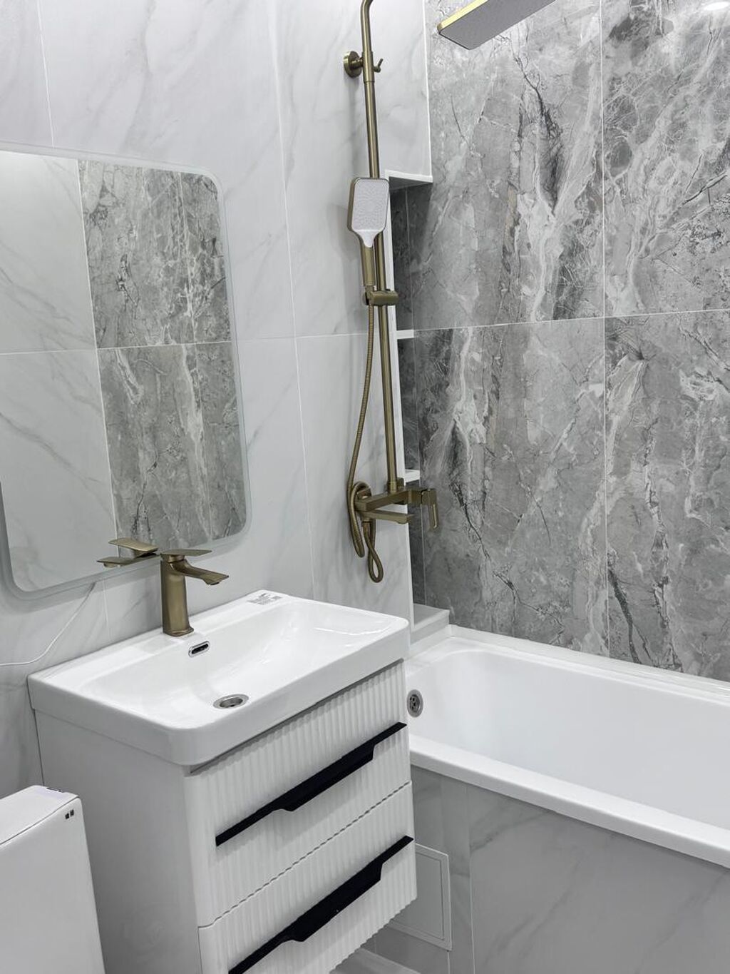 1-комнатная квартира, 54 м², ул. Горького / Алматинская: фото 2