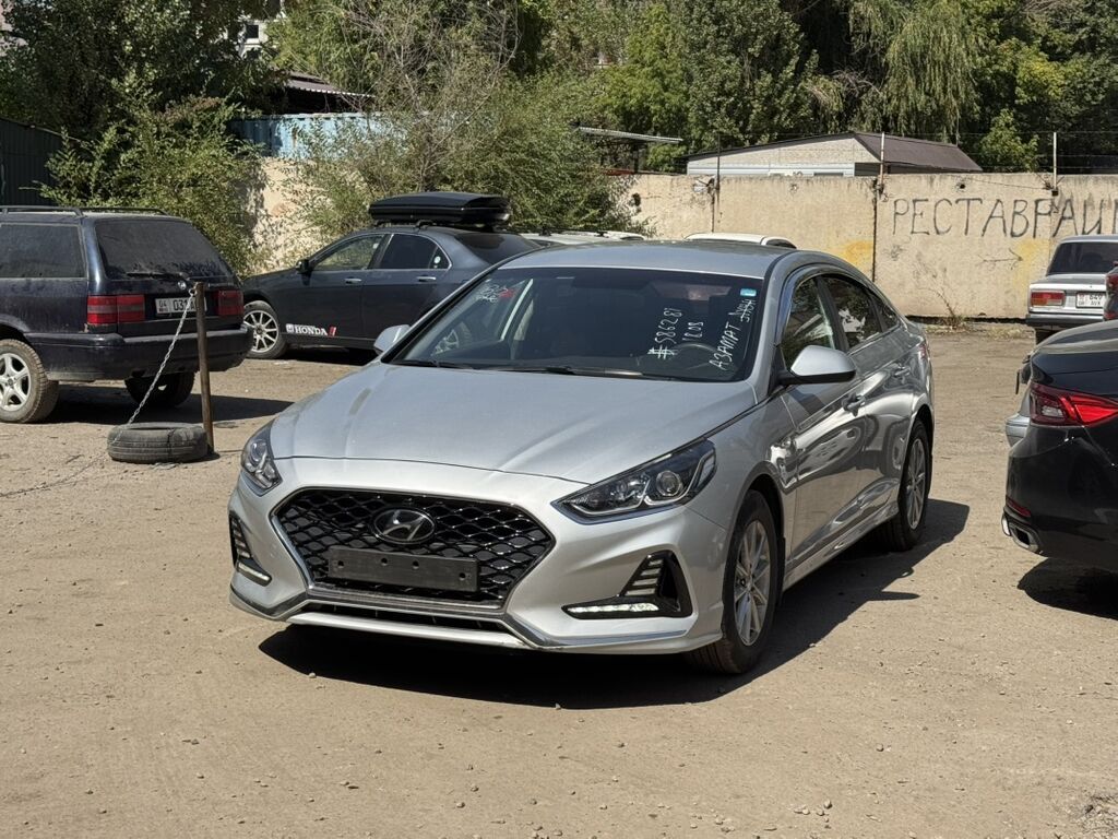 Hyundai Sonata: 2022 г., 2 л, Автомат, Газ, Седан: фото 2