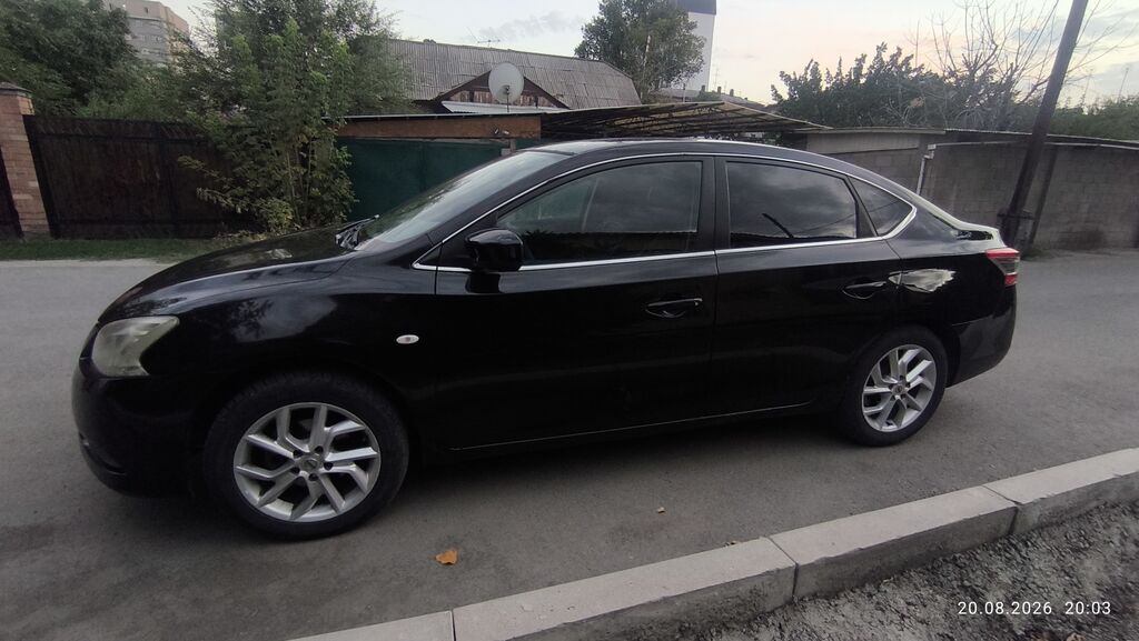 Nissan Sentra: 2014 г., 1.6 л, Автомат, Бензин, Седан: фото 4